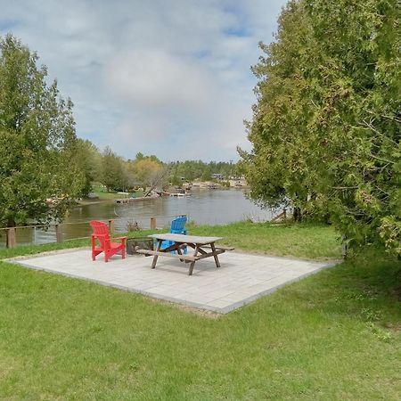 Sauble River Marina And Lodge Resort Sauble Beach Exterior foto
